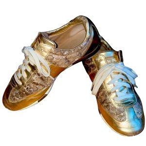 COACH Golden sneakers - Authentic